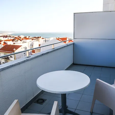 מלון Hotel Praia 4*