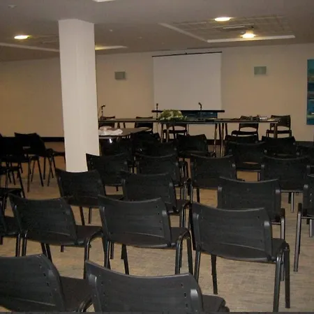 Hotel Praia Otel Nazaré