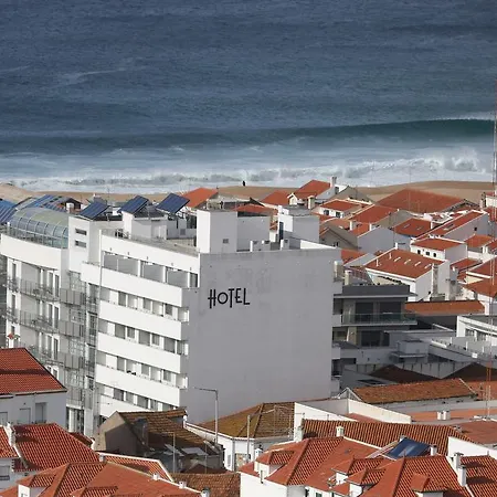 Hotel Praia Hotel 4*